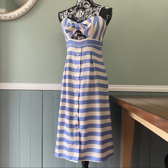 Lovers + Friends Striped Blue Ocean Waves Dress, M - Picture 3 of 8